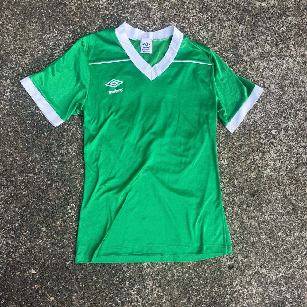Vintage Umbro Green Soccer Jersey Number 11 Made in USA Size Adult Small